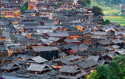 南江6种常见的外墙仿石漆施工工艺！